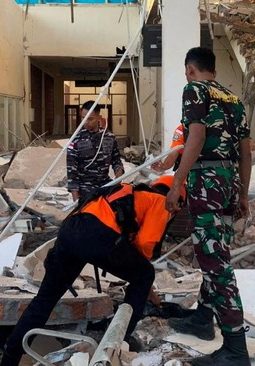 Bukan Istana Merdeka! Sederet Menteri Kabinet Merah Putih Pilih Upacara 17 Agustus di Wilayah Terdampak Gempa NTT
